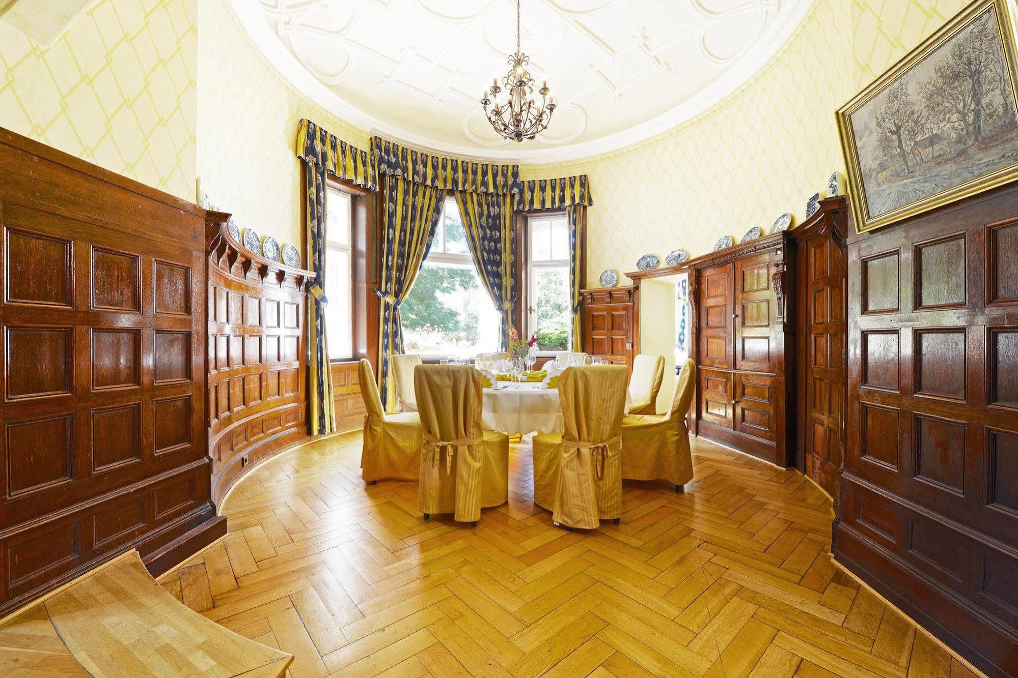 Schlosshotel Villa Westerberge Aschersleben Εξωτερικό φωτογραφία