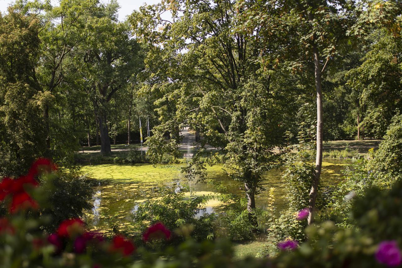 Schlosshotel Villa Westerberge Aschersleben Εξωτερικό φωτογραφία